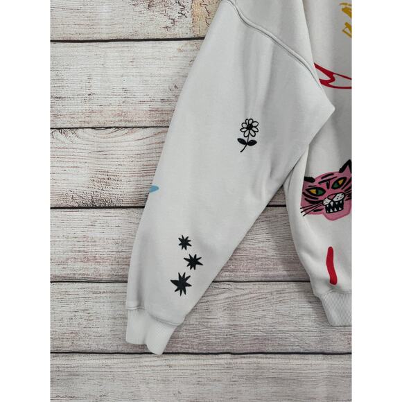 Mayfair Group Somebody Loves You AOP Crewneck Sweatshirt One Size Petite White - Picture 8 of 13